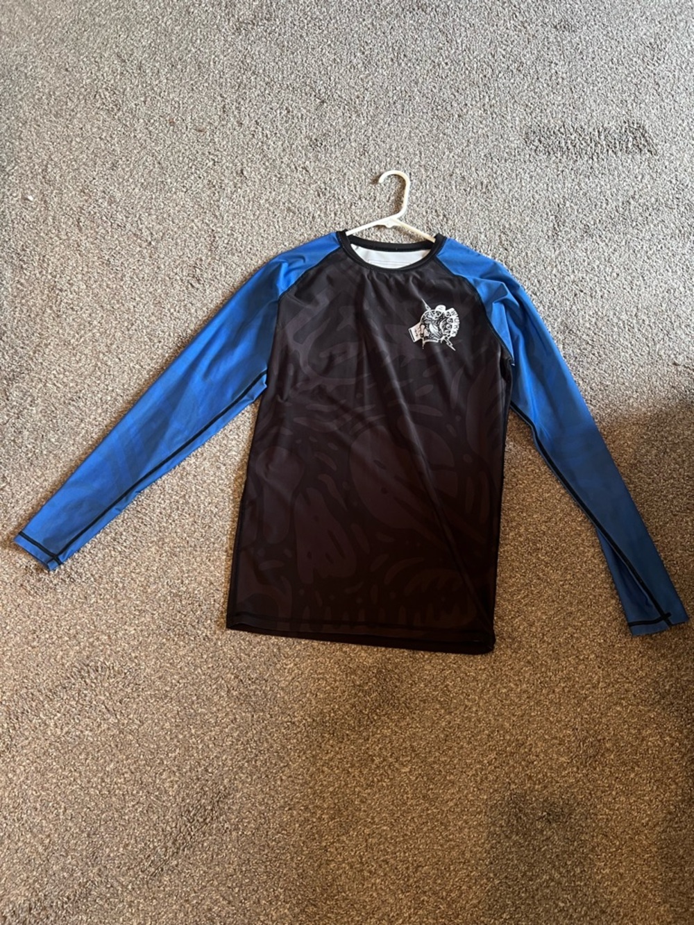 Few Will Hunt Rash Guard L
